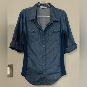 CAVALINI CHAMBRAY BUTTON UP SHIRT